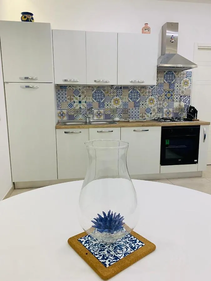 Apartment Donn'Anna Naples City Center